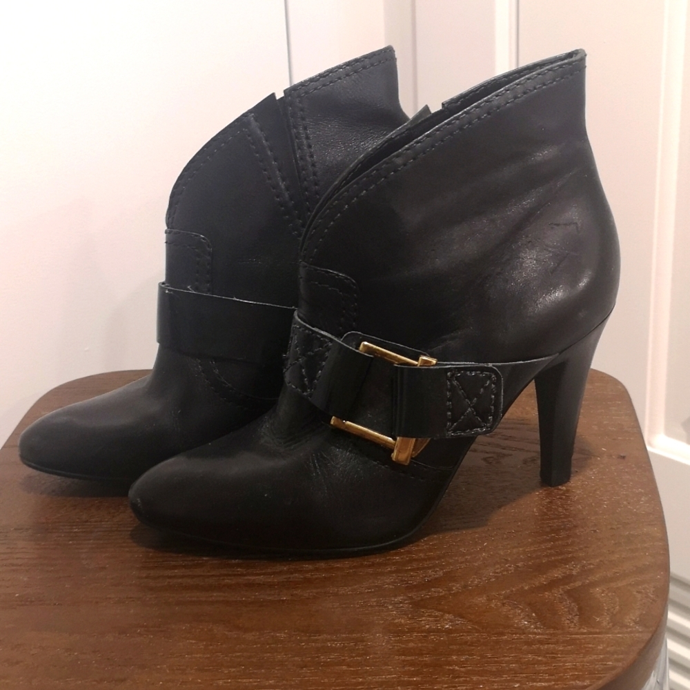 French Connection Booties - Picture 2 of 9